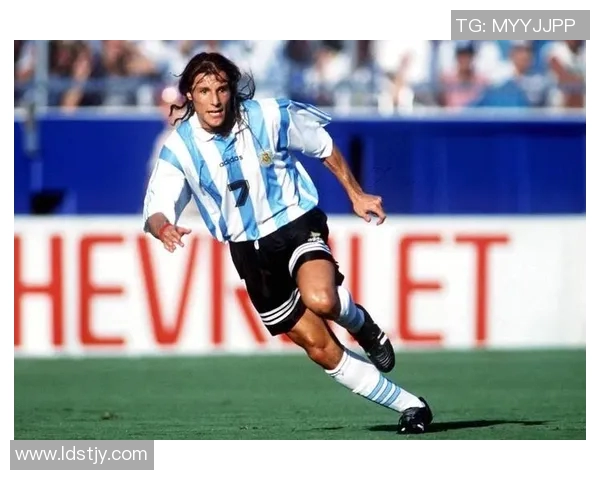 穿上5号球衣的足球明星们及其传奇足迹